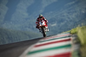 星空体育下载_索帅坦言，安切洛蒂曾调侃执教曼联压力太大，但这份压力也是种荣幸