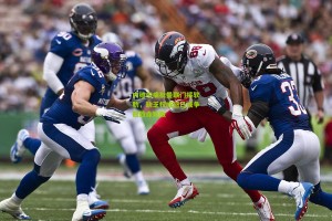 星空体育下载_内维尔痛批曼联门将软肋，缺乏权威感已成争冠致命短板