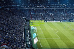 星空体育|欧陆豪门掀起后防争夺战，法兰克福新星布朗成夏窗焦点目标